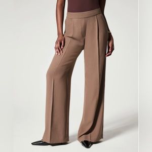 SPANX Crepe Pleated Trousers